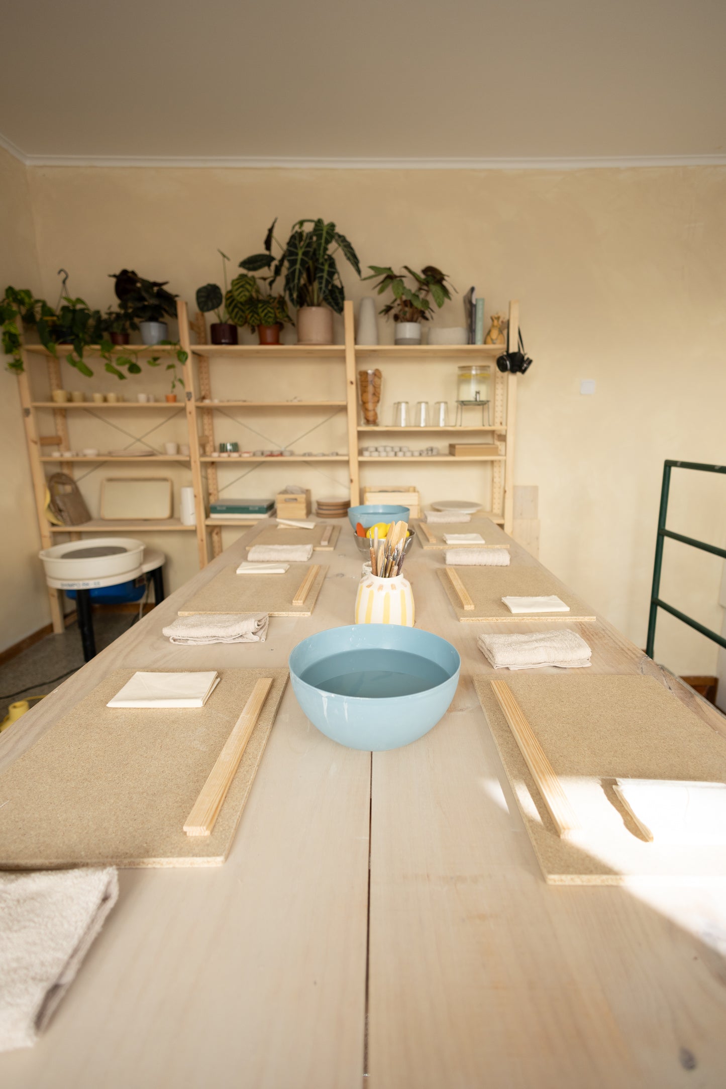 kids’ ceramic workshop: a creative adventure in Lisbon!